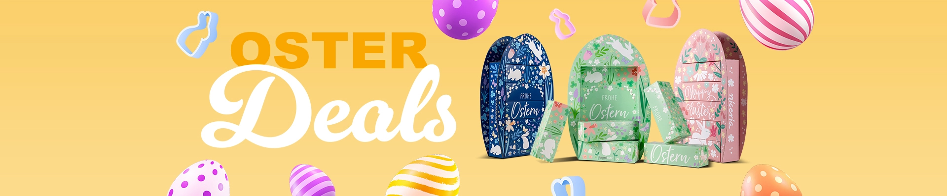 Mutter und Sohn sitzen in einem gemütlichen Wohnzimmer vor dem Sofa auf dem Boden. Zwischen ihnen steht das bunt dekorierte, riesiges brandnooz Osterei mit der Aufschrift "Frohe Ostern". Das Ei ist fast genauso groß wie der etwa 8 jährige Junge.